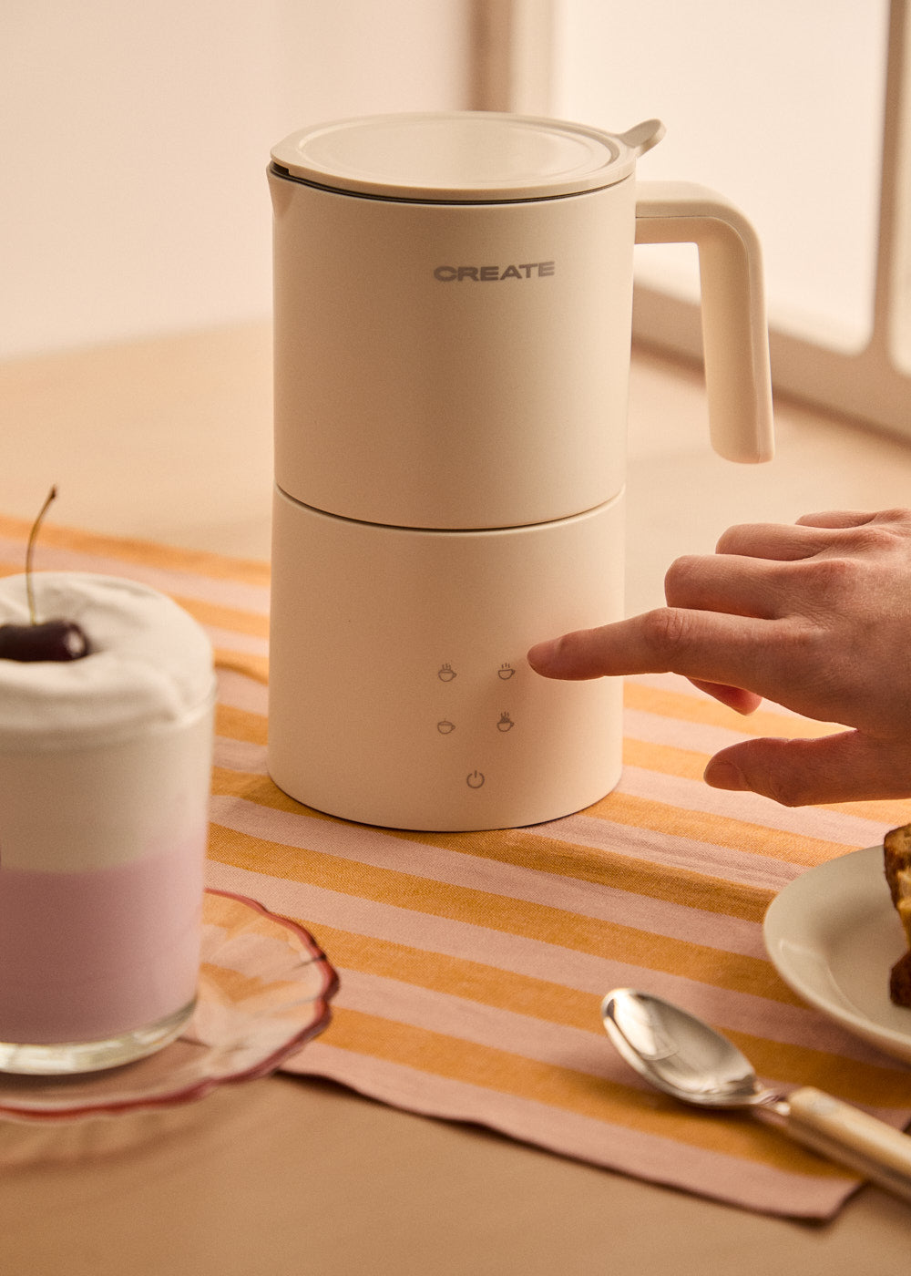 Milk Frother Studio Pro - Espumador y calentador de leche apto para lavavajillas - Blanco roto