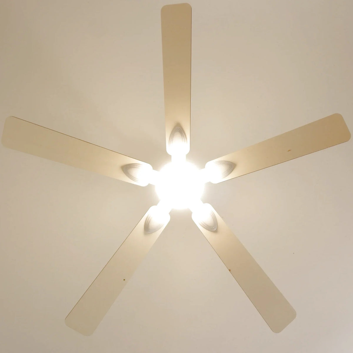 Mistral | Wentylator sufitowy – Ø 141 cm