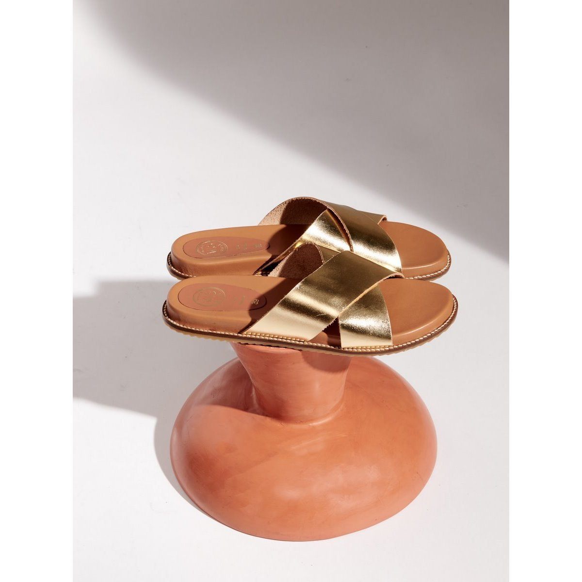 White Sun - Mules Loutsian - Buff Dark Gold - Dark Gold