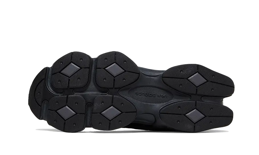 New Balance - 9060 Triple Black Leather - Noir
