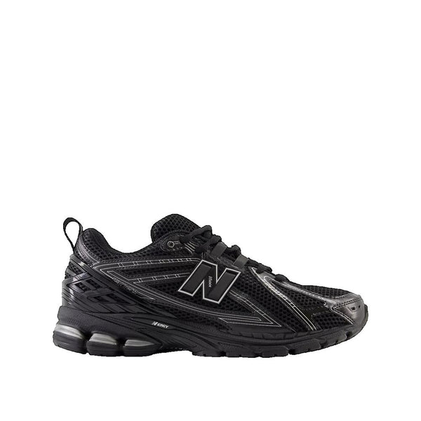 1906R Sneakers - Black