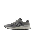 Zapatillas 880 - Gris