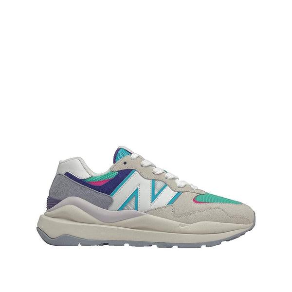 5740 Sneakers - Gray