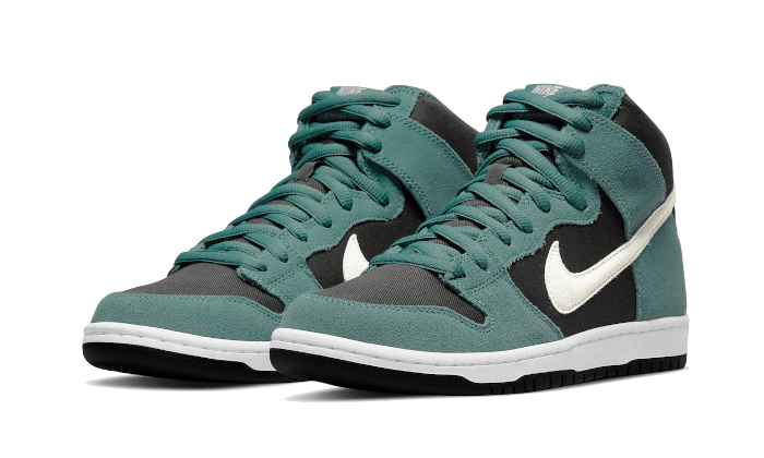 Nike - Nike Sb Dunk High Green Suede - Vert