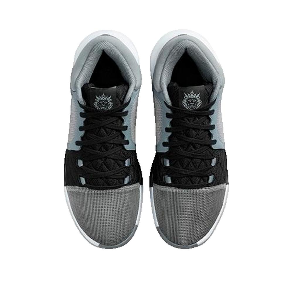 Zapatillas LeBron Witness 8 - Gris
