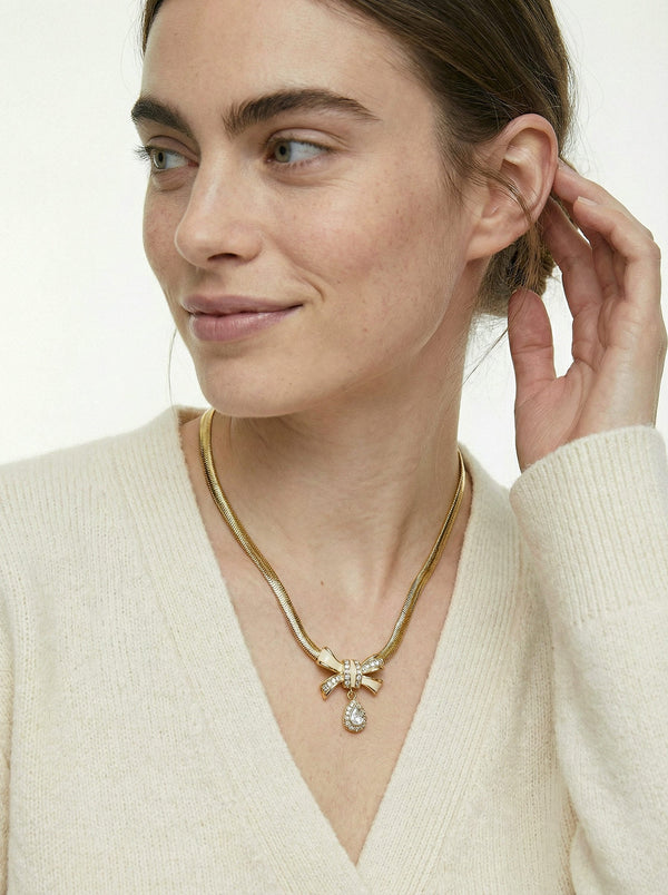 Collier Vintage Givenchy — Lazo Esmalte Marfil & Gota De Cristal