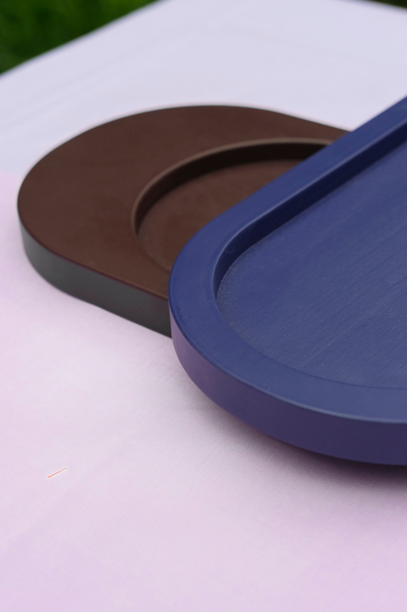 Tenu Tray - Wine Berry
