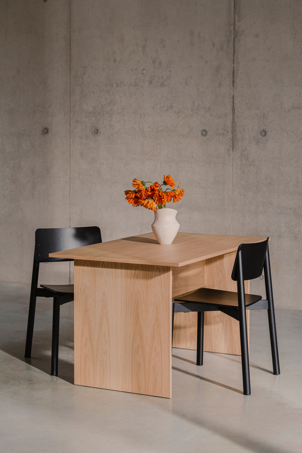 Mesa Hett - Grande - Oak