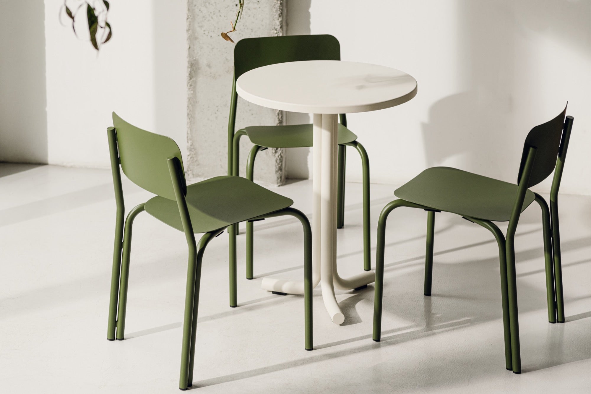 Kei Chair - Indoor - Forest Green