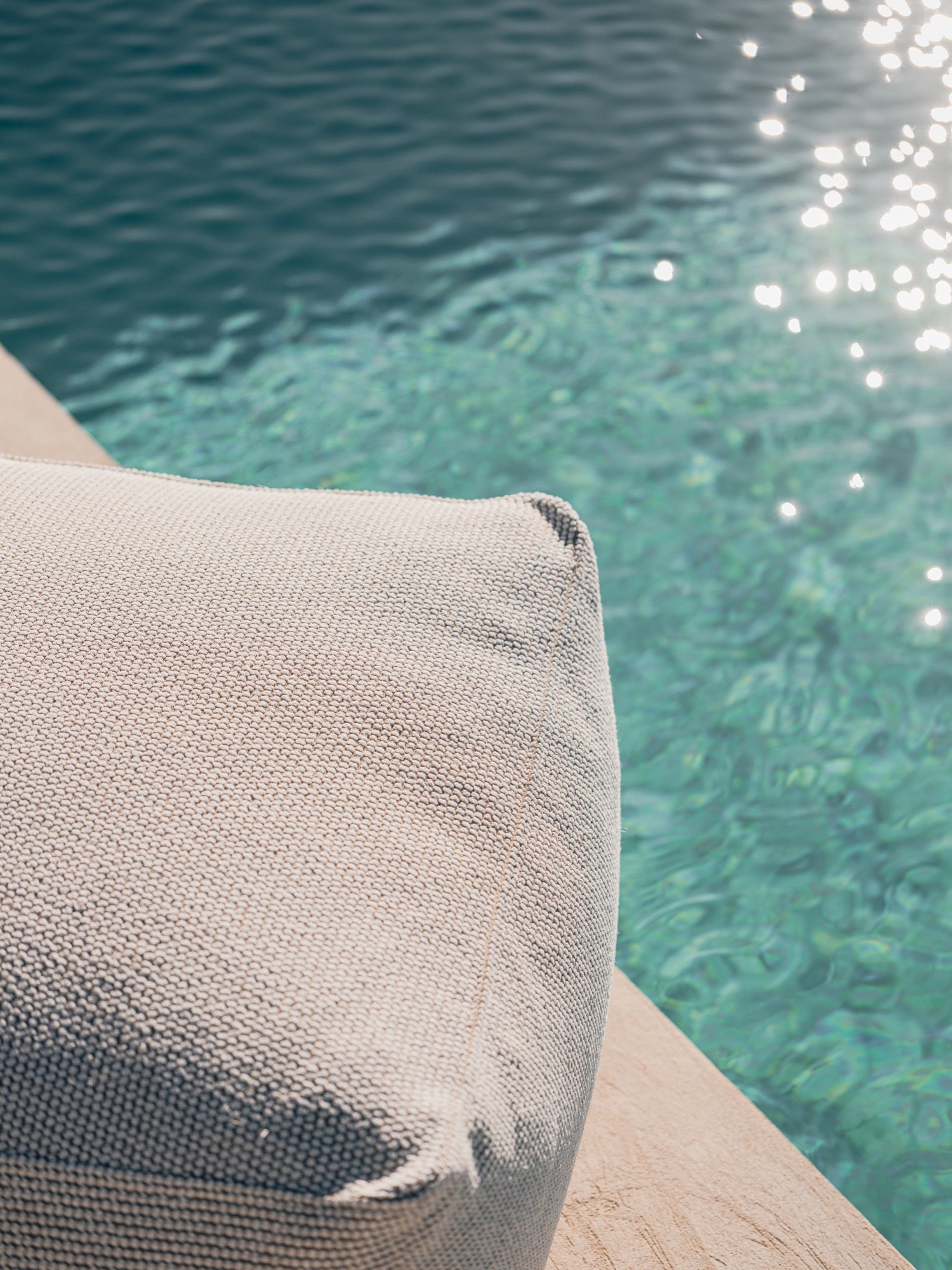 Keno Outdoor Pouffe - Milk Beige