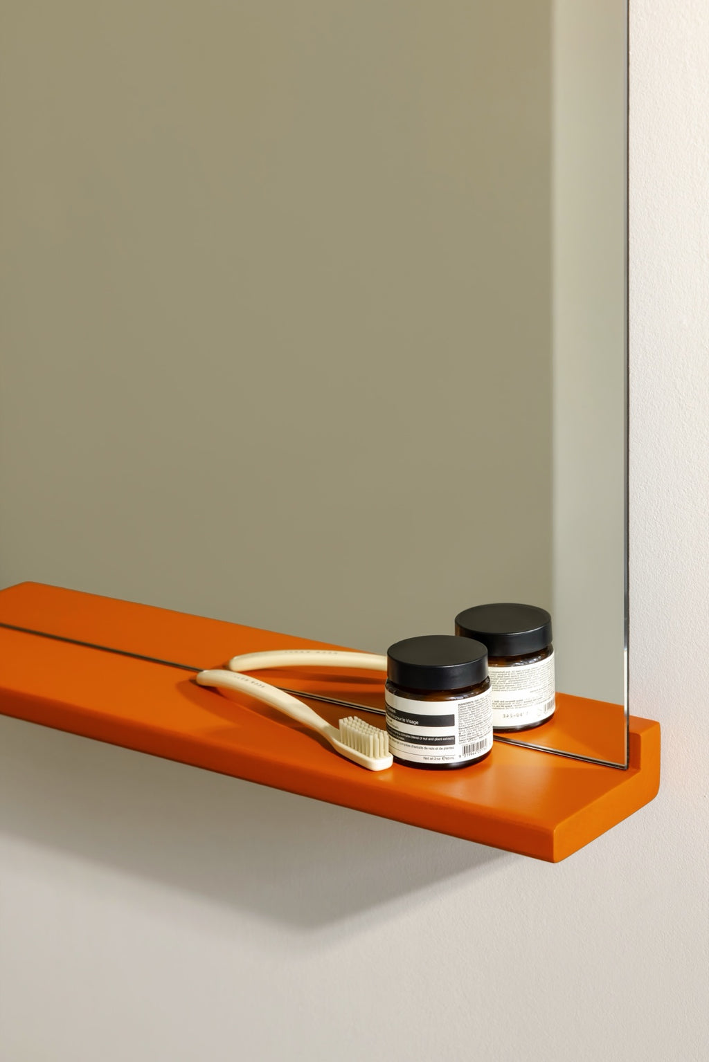 Miroir Mural Lun - Orange Peel & Pale Violet