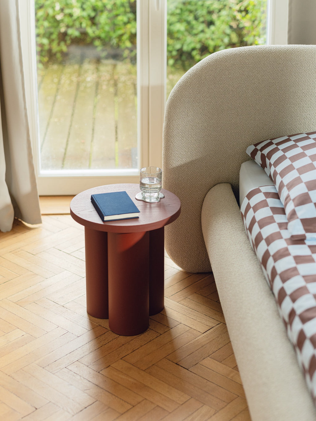 Oly Stool - Auburn Red