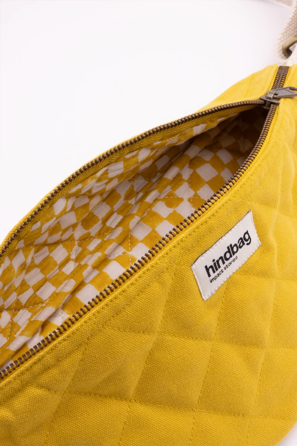 Olivia quilted bumbag saffron interior packshot