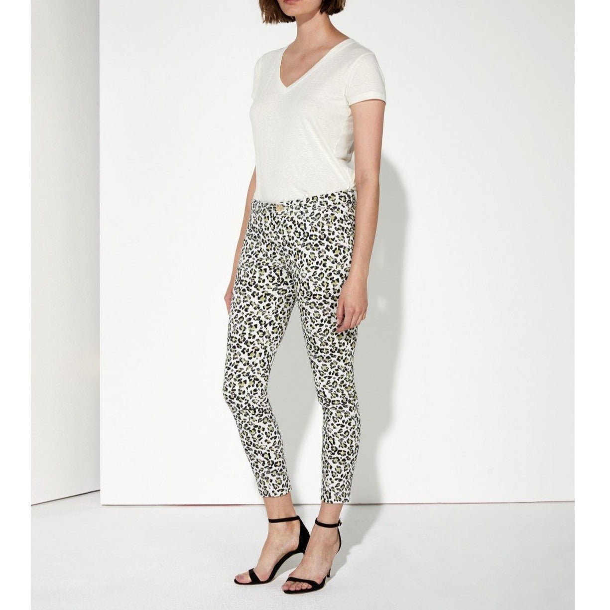 Sandy Cropped Printed Chino Pants - Cloud Leo - Women