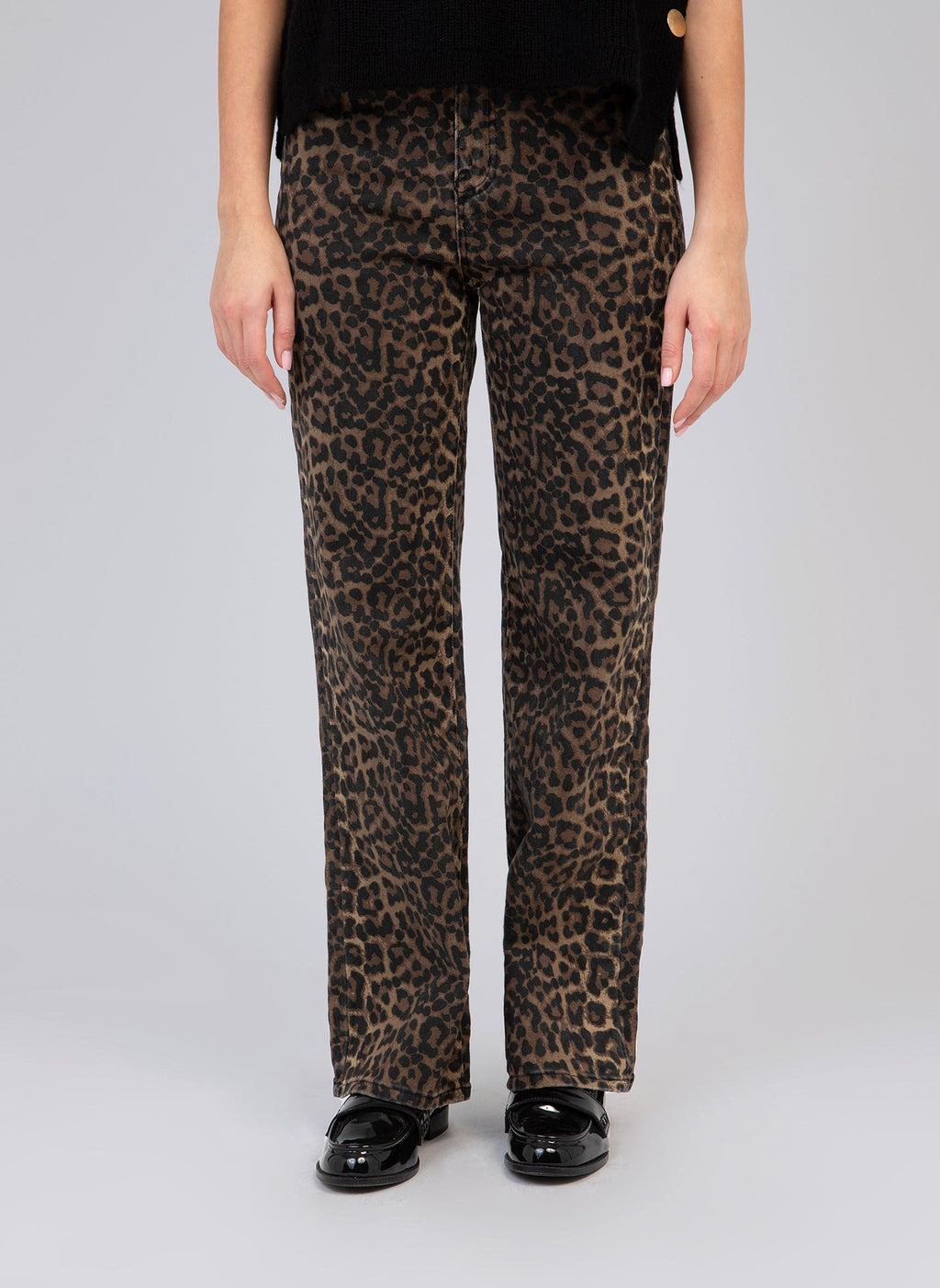 An'ge – Bukser Paramour Leopard, leopardbukser i brun og sort båret af en model forfra