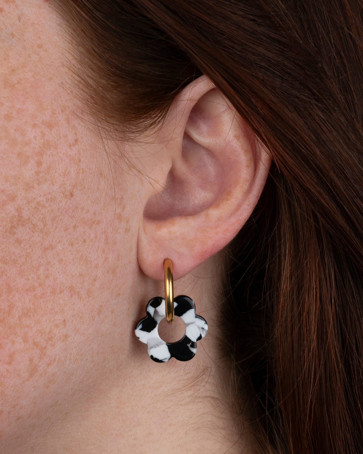 Baby Fleurette Earrings - Black And White