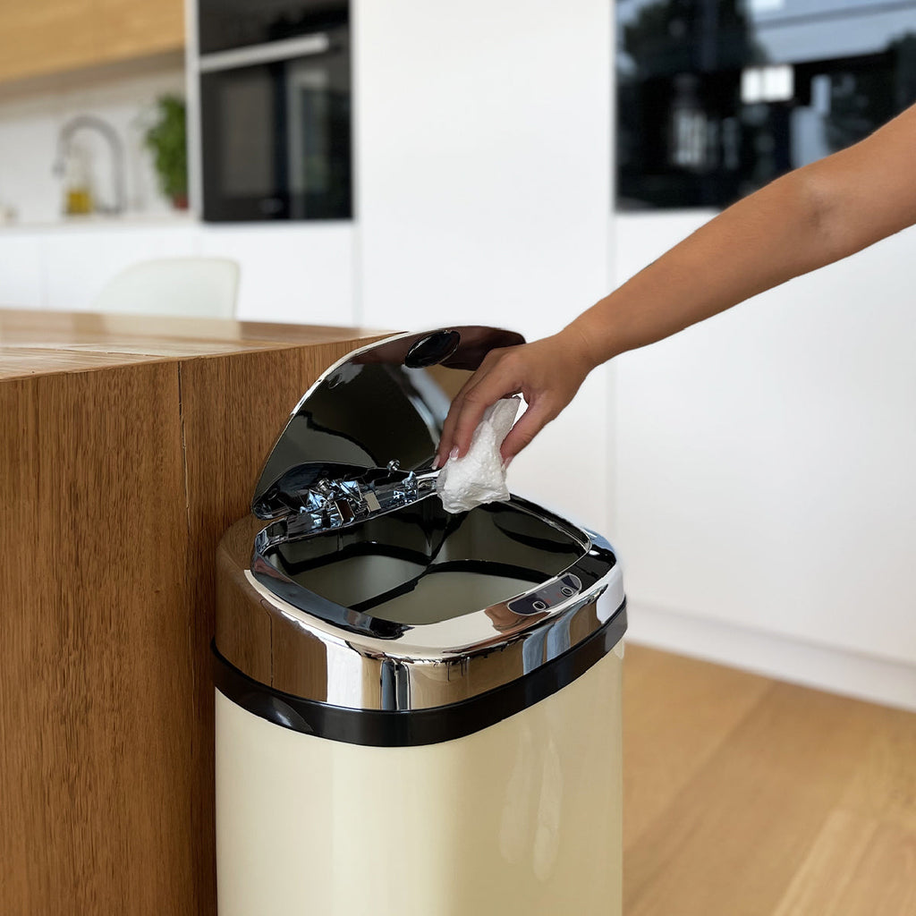 Largo Automatic Stainless Steel Trash Can - 42L - Beige