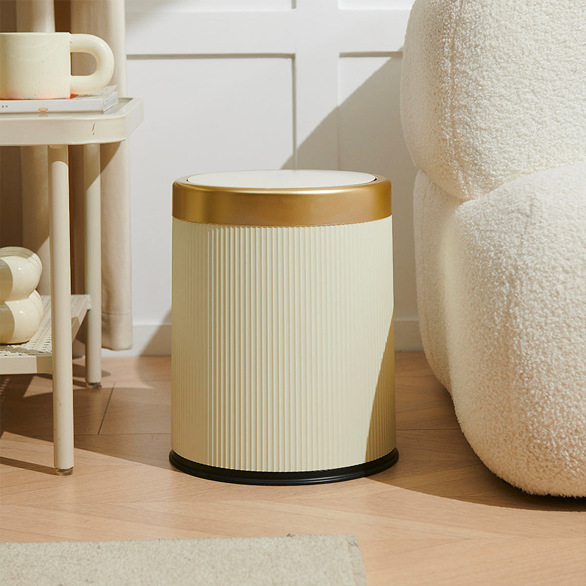 Set of 3 Push Plastic Bins 8L GLINT White and Gold