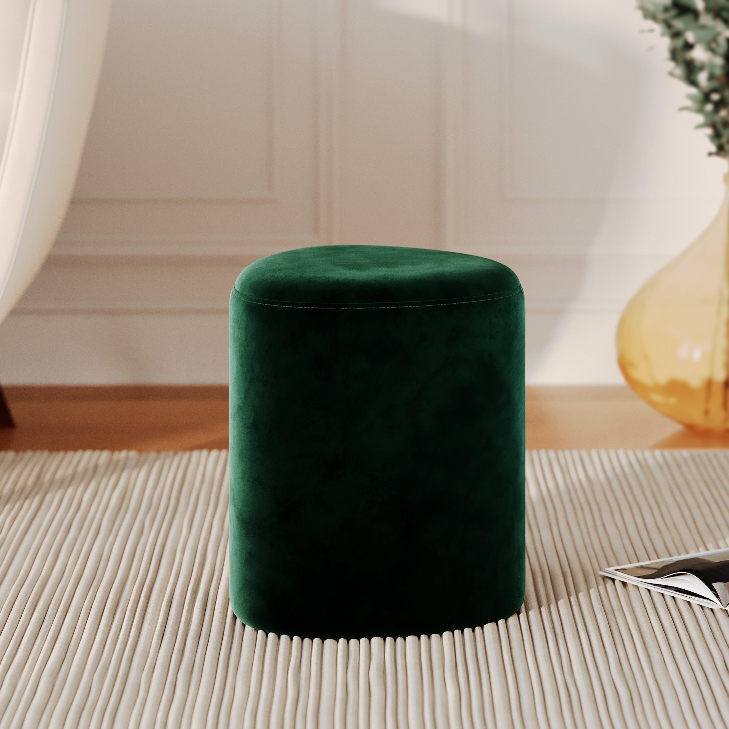 Emmy - Pouf Triangulaire En Velours Vert
