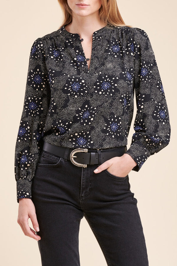 La Fée Maraboutée - Blusa Regina Negro