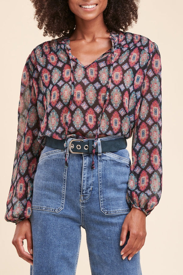 La Fée Maraboutée - Blusa Richiro Negra