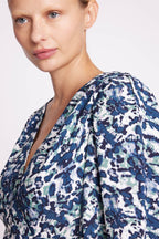 Robe Courte Plis Sur Epaules - Dye
