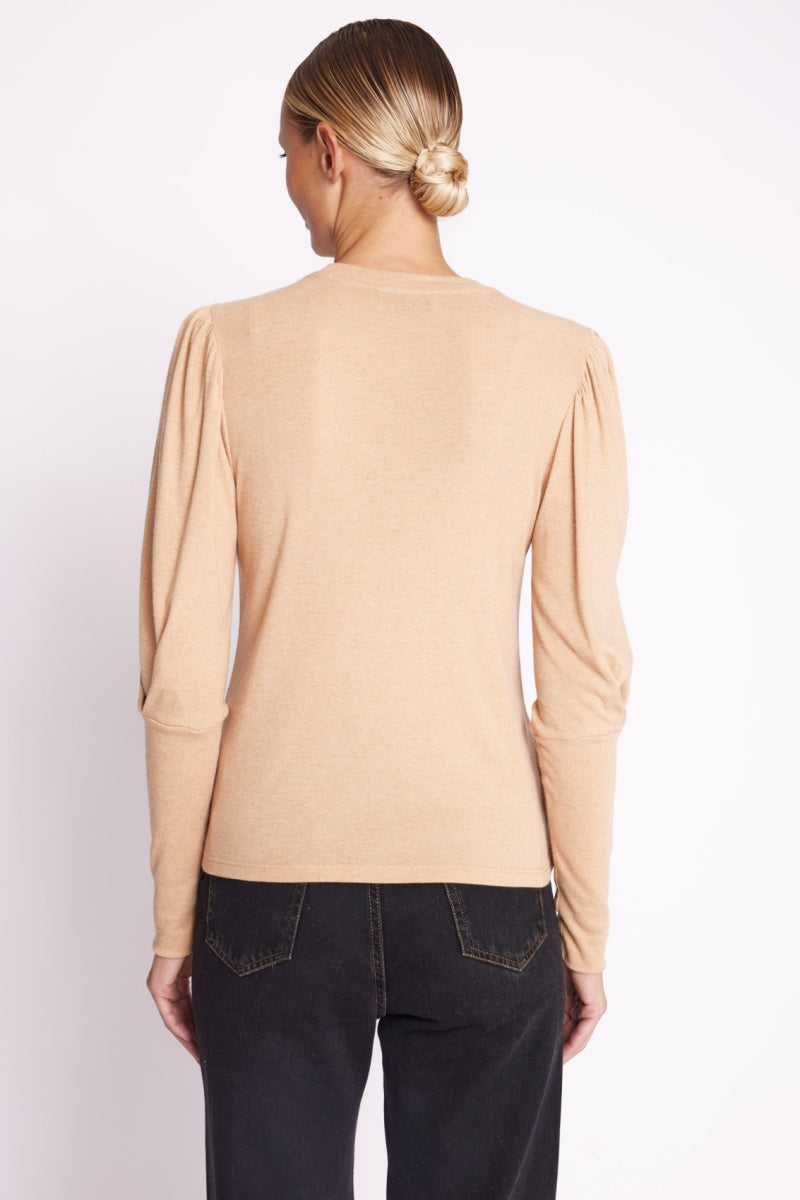 Berenice - T-Shirt Round Neck Long Sleeve Pleated Sleeve - Camel