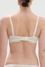 Karma Strapless Plunge Bra - Natural