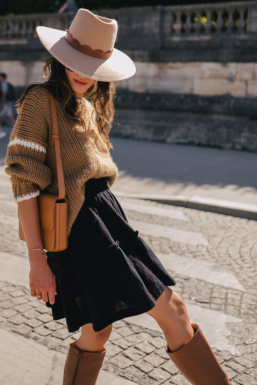 NYLIA CAMEL JUMPER