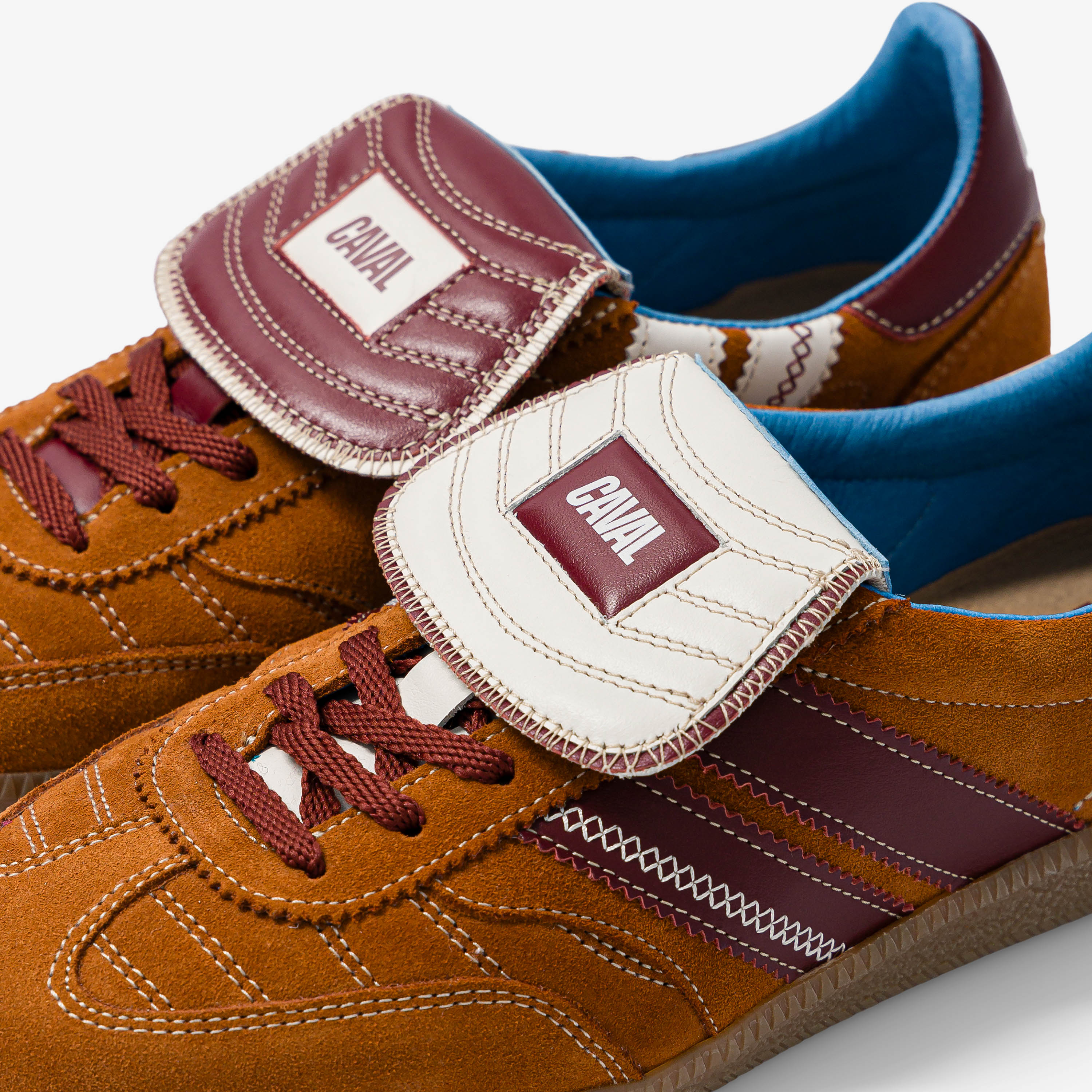 Brownie Field Sneakers