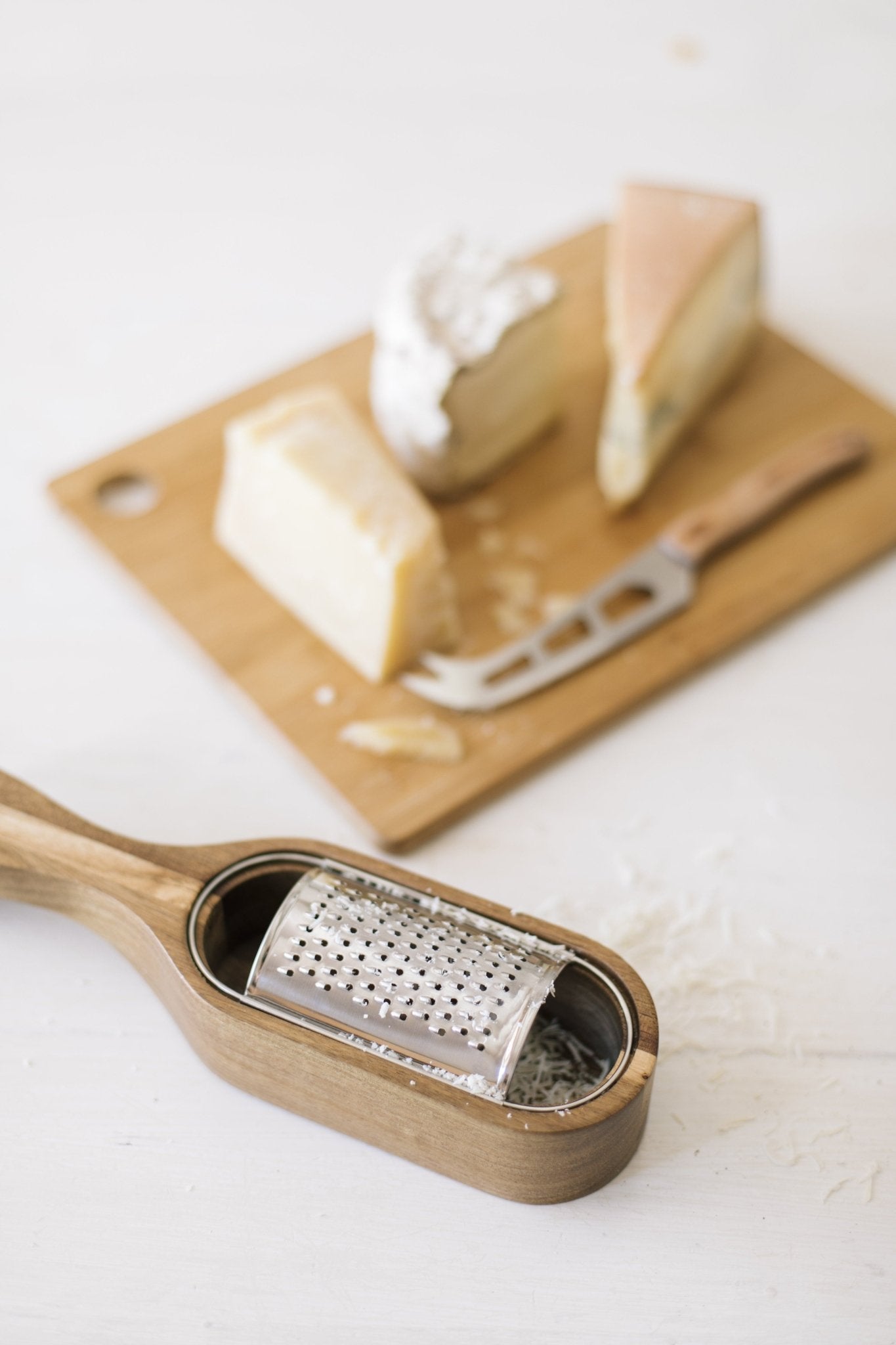 Râpe À Fromage En Acacia - Marron