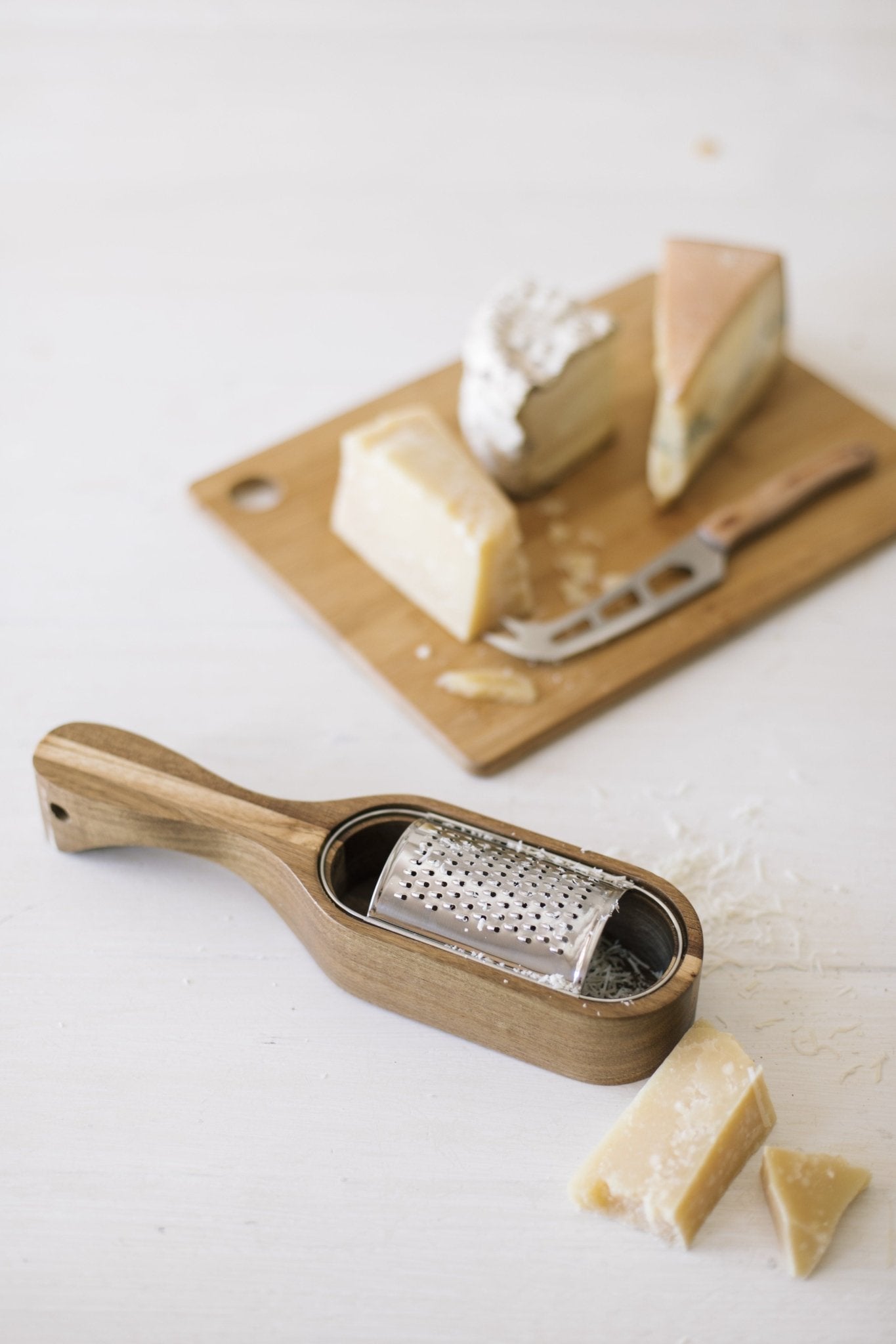 Râpe À Fromage En Acacia - Marron