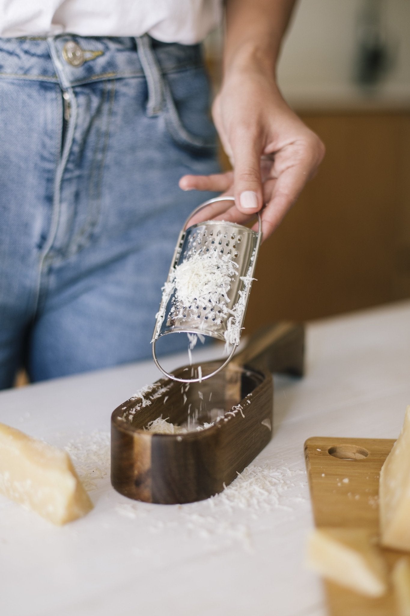 Râpe À Fromage En Acacia - Marron