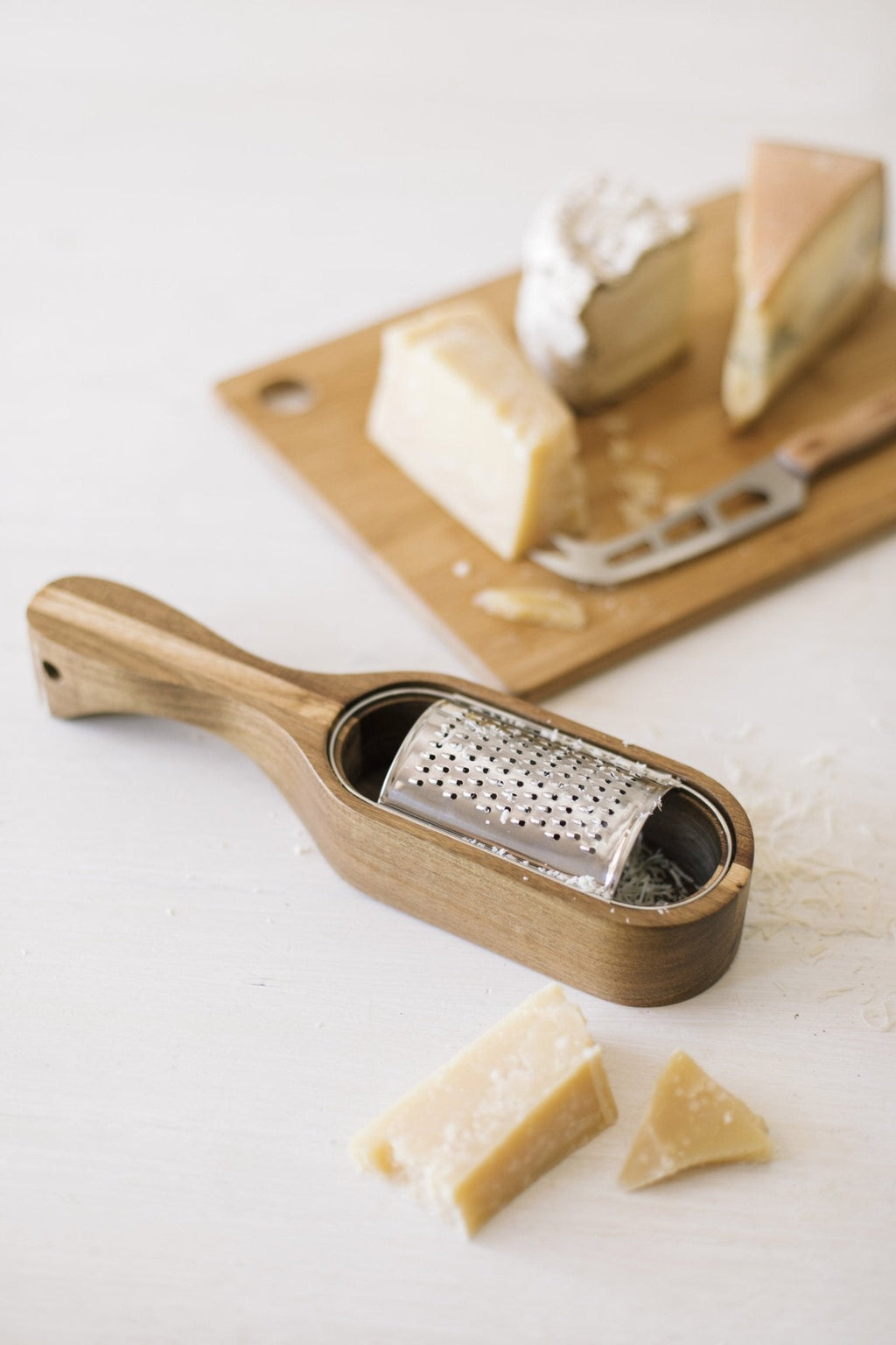 Râpe À Fromage En Acacia - Marron
