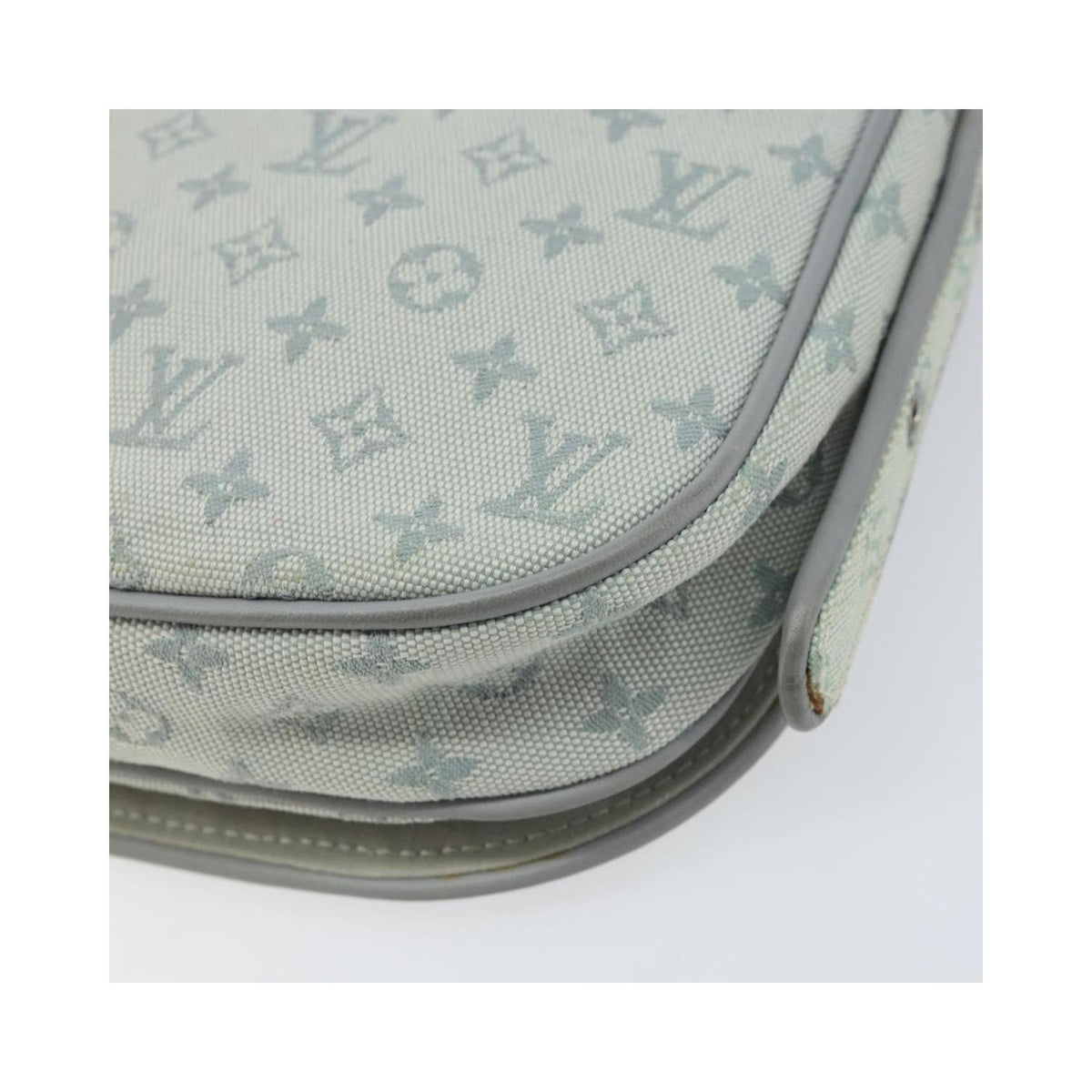 Louis Vuitton – Axelväska Conte De Fees Musette Canvas – Grå