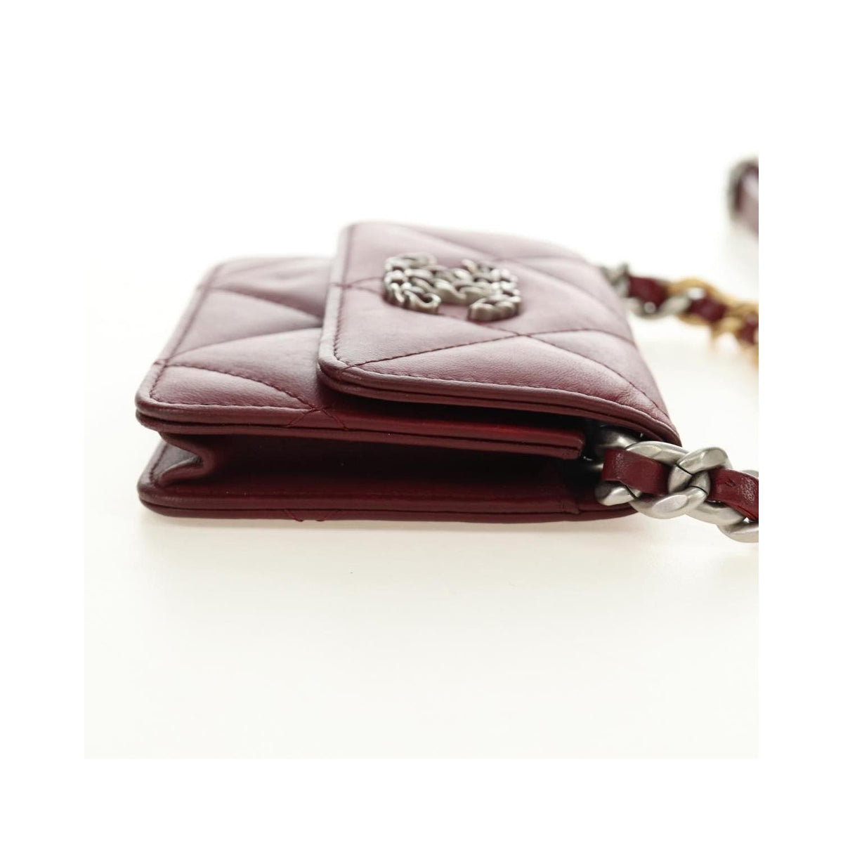 Chanel - Axelväska 19 Wallet On Chain Läder - Vinröd