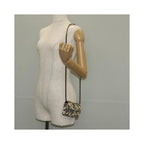 Chanel - Flap Card Holder On Chain Satin Axelremsväska - Beige