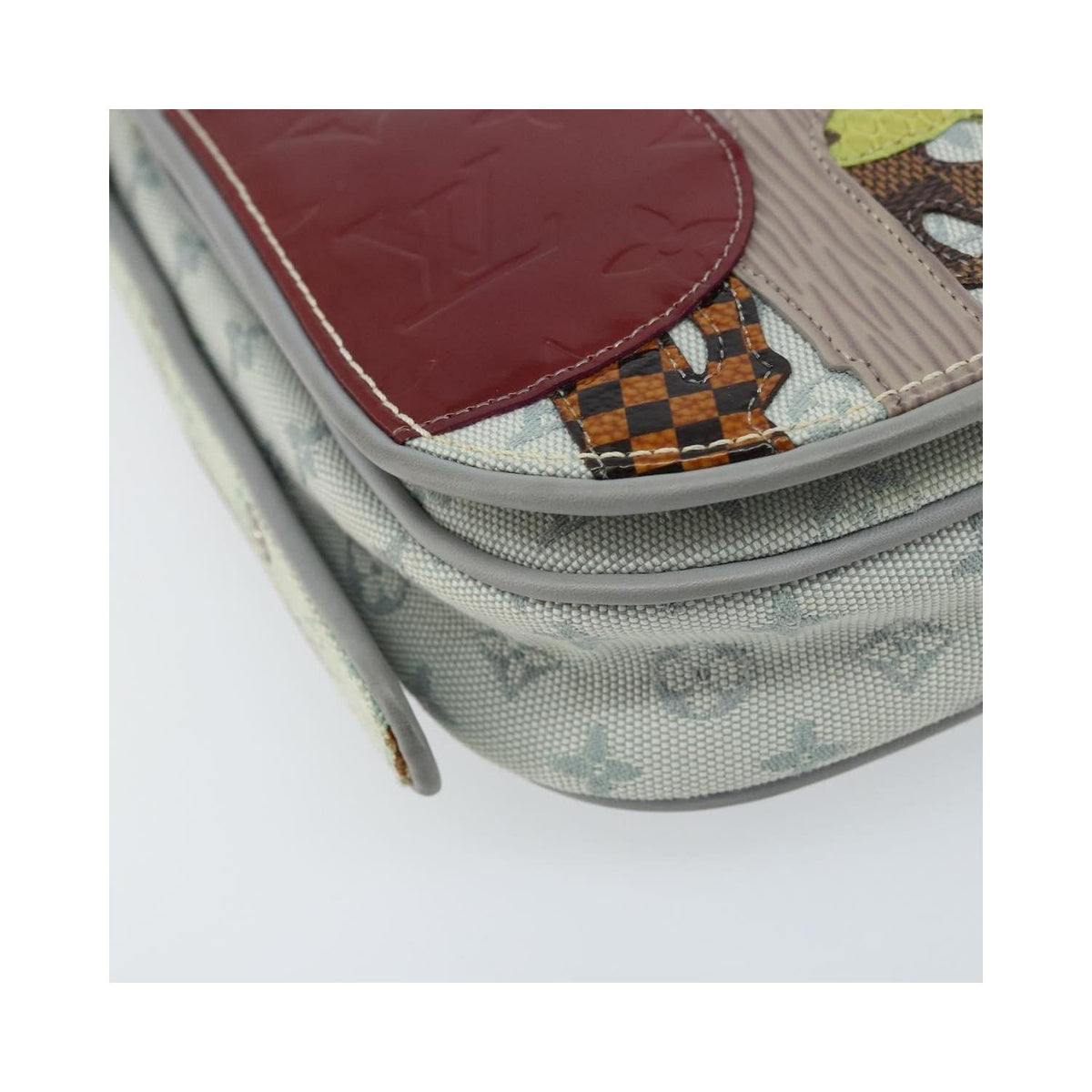 Louis Vuitton – Axelväska Conte De Fees Musette Canvas – Grå