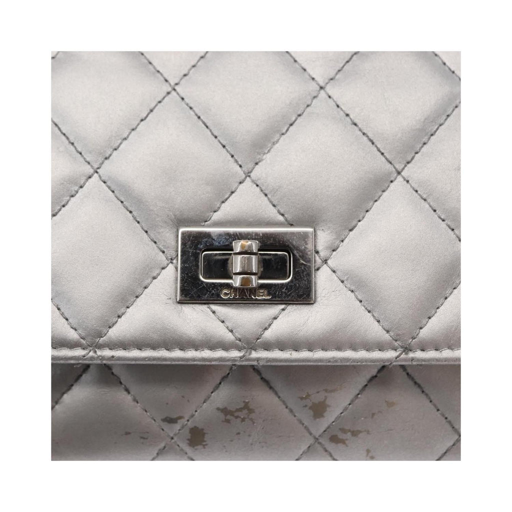 Chanel - Axelremsväska Reissue 2.55 Wallet On Chain Läder - Silver
