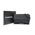 Chanel - Axelväska Travel Line Flap Medium Nylon - Svart