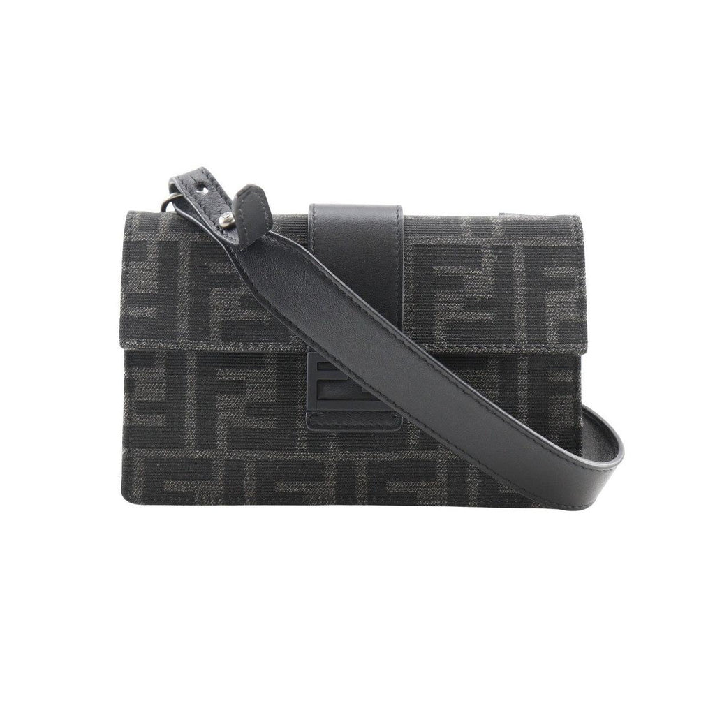 Fendi - Borsa a spalla Baguette convertibile in marsupio in tela - Nero