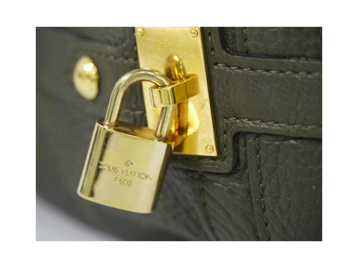 Louis Vuitton - Handtasche Stellar PM Leder - Khaki
