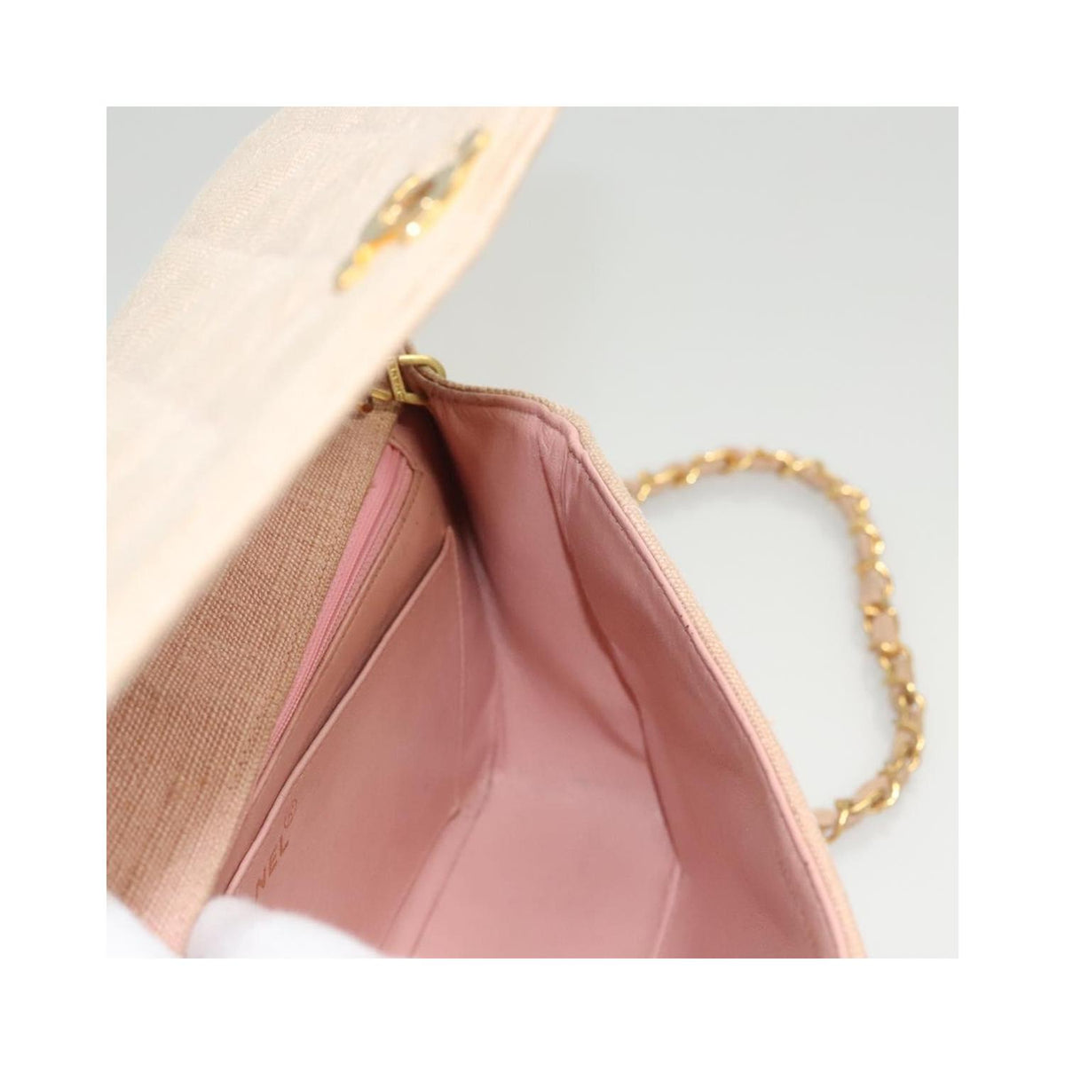 Chanel - Vintage Diana Flap Liten Axelremsväska i Canvas - Rosa