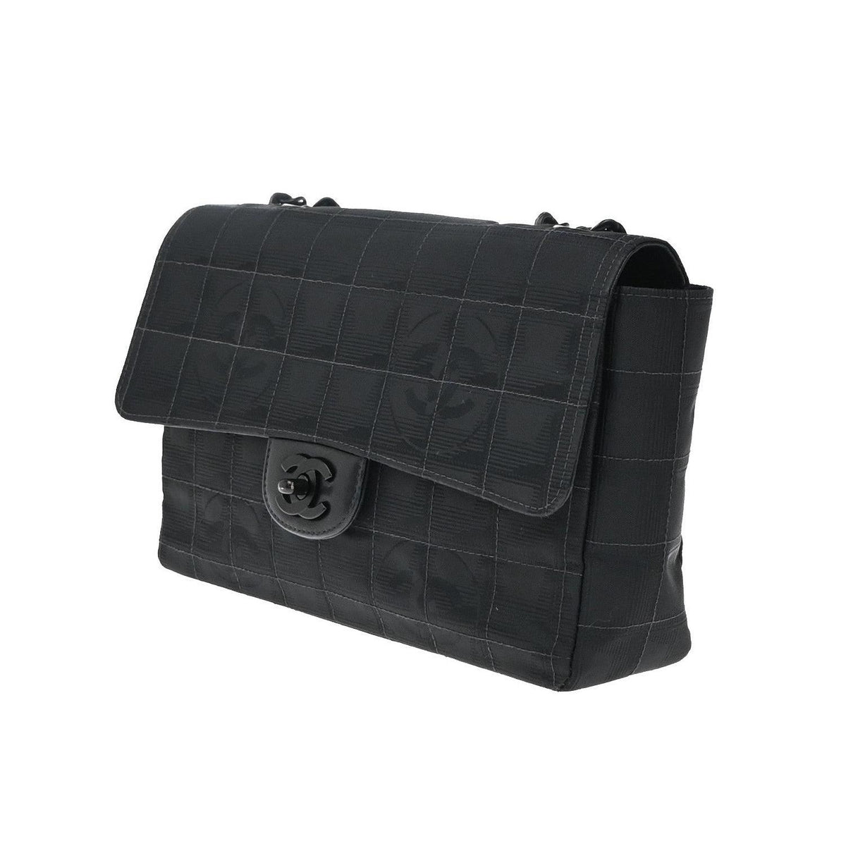 Chanel - Axelväska Travel Line Flap Medium Nylon - Svart