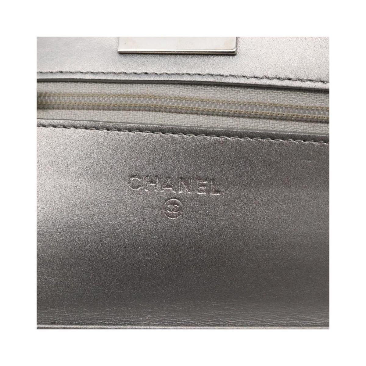 Chanel - Axelremsväska Reissue 2.55 Wallet On Chain Läder - Silver