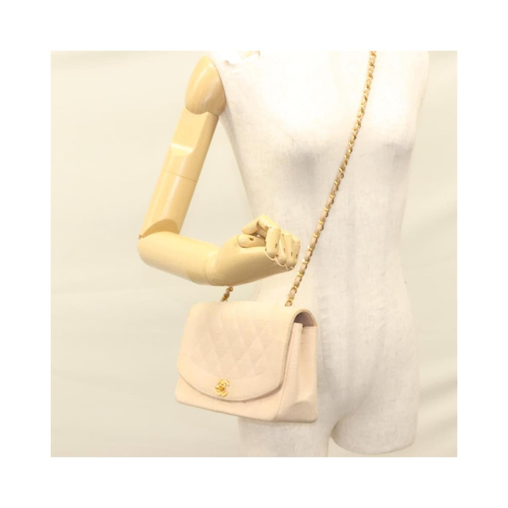 Chanel - Vintage Diana Flap Liten Axelremsväska i Canvas - Rosa