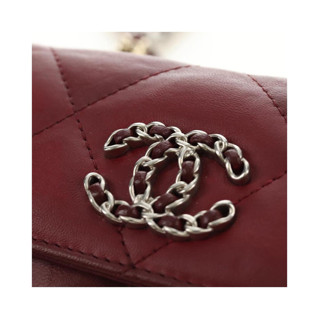 Chanel - Axelväska 19 Wallet On Chain Läder - Vinröd