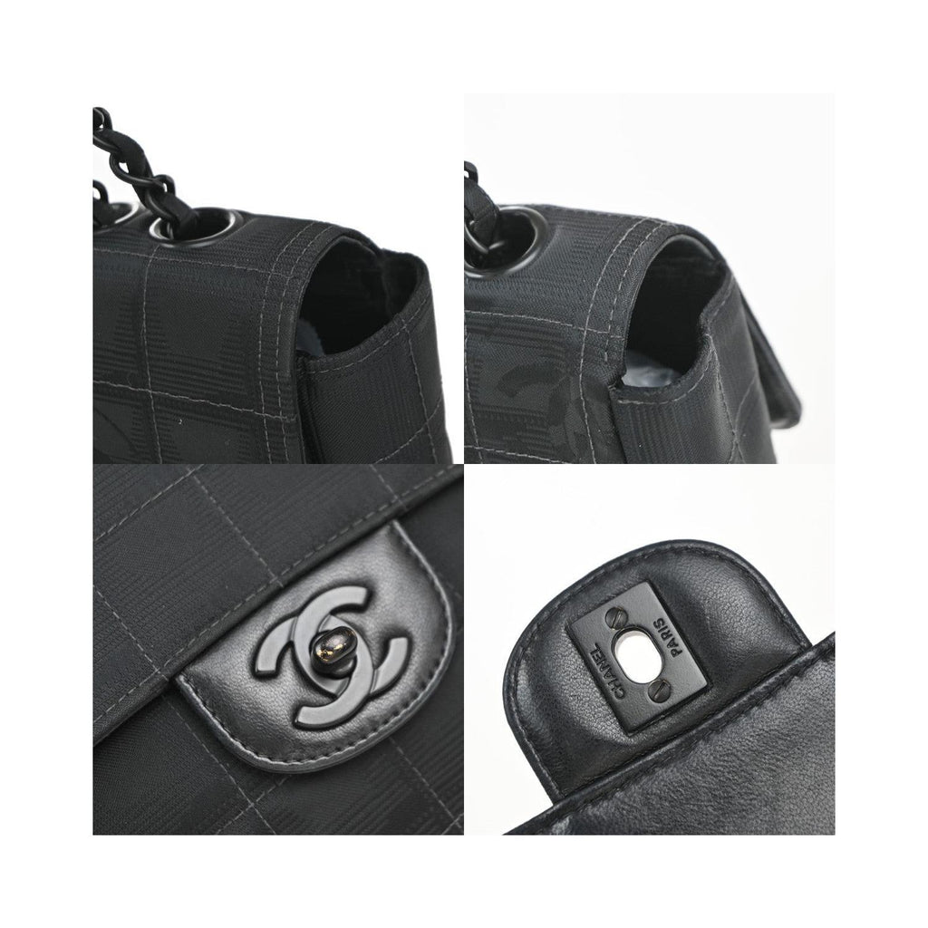 Chanel - Axelväska Travel Line Flap Medium Nylon - Svart