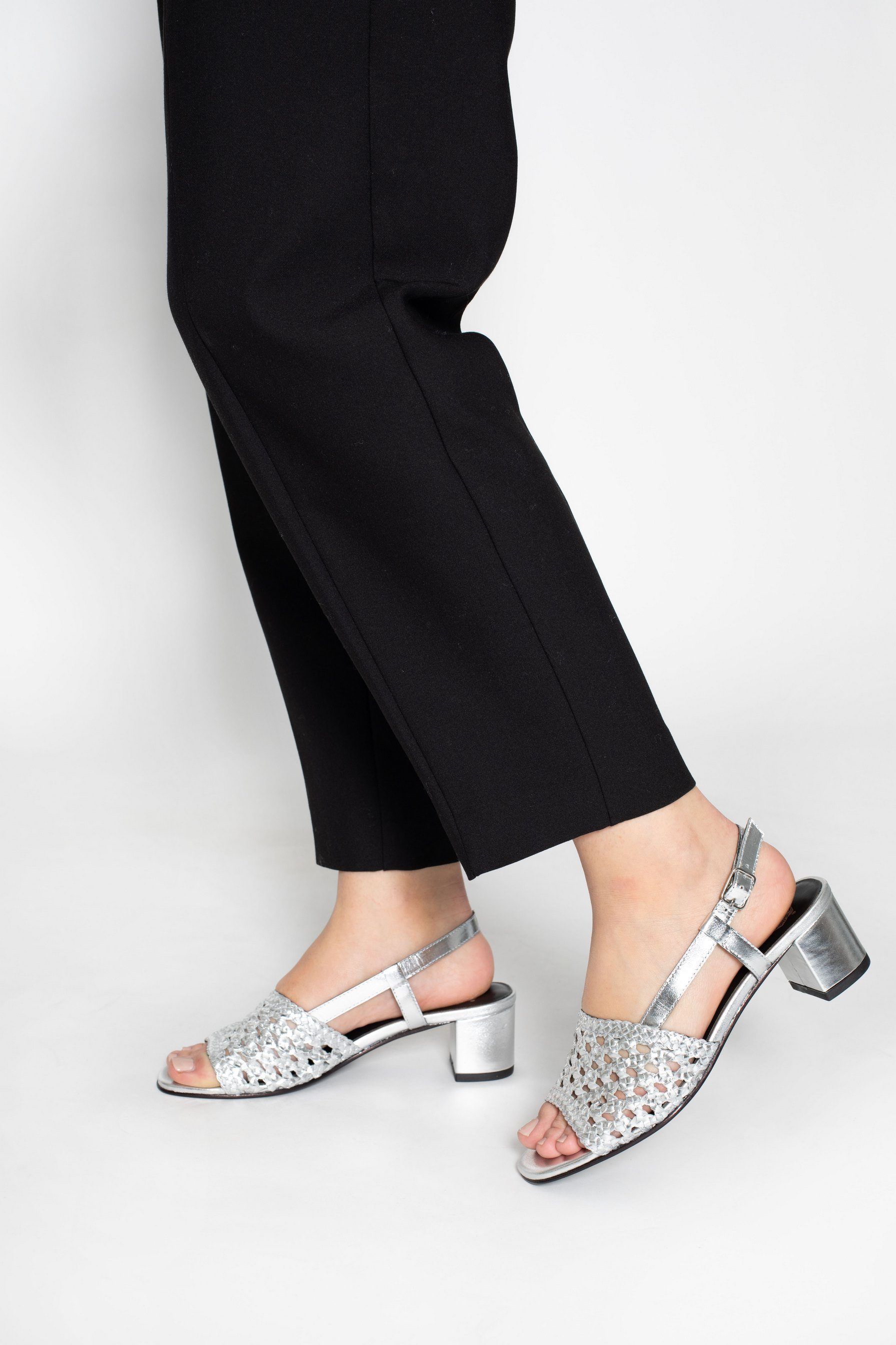 Les Bagatelles - Kama Heeled Sandals