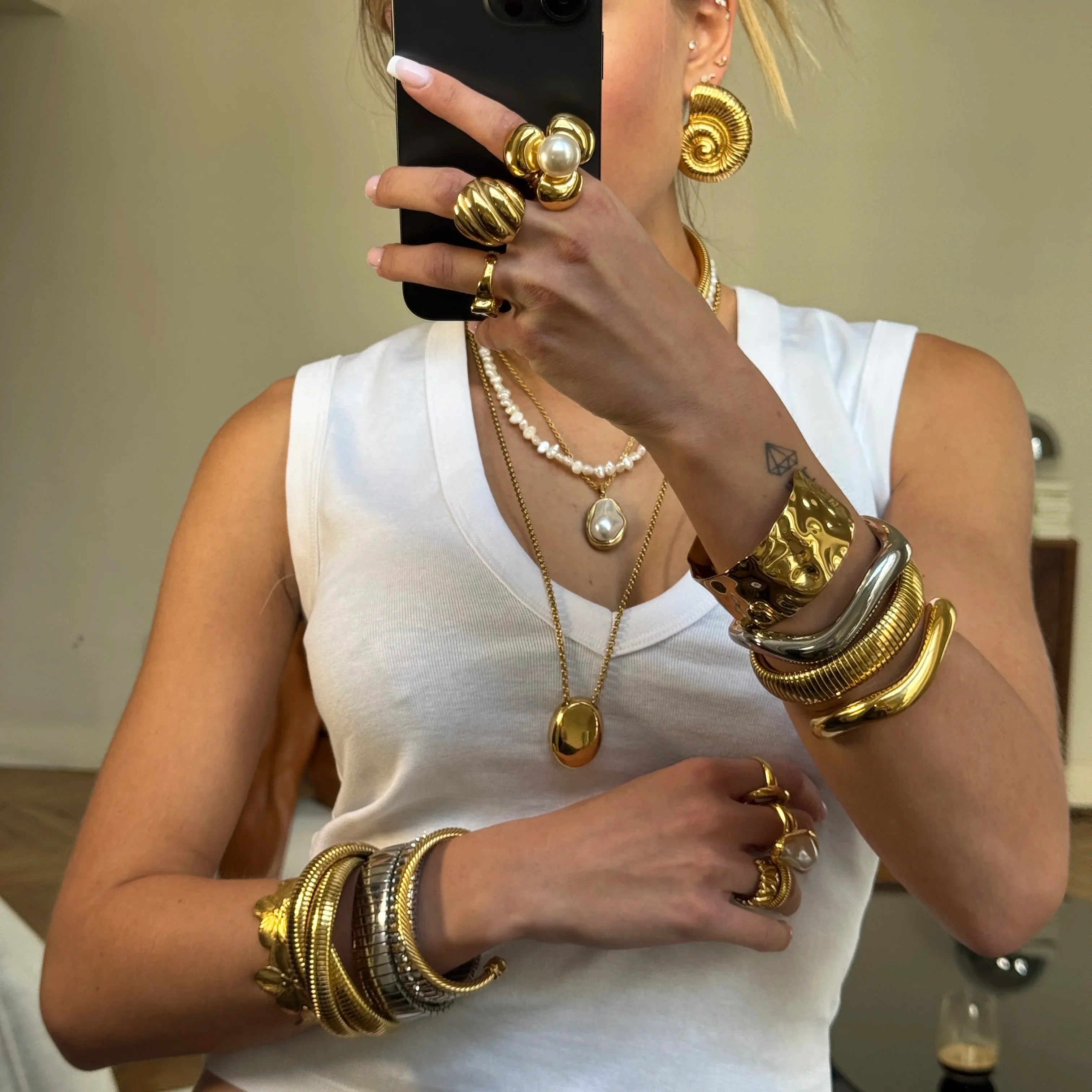 Brazalete rígido Luna